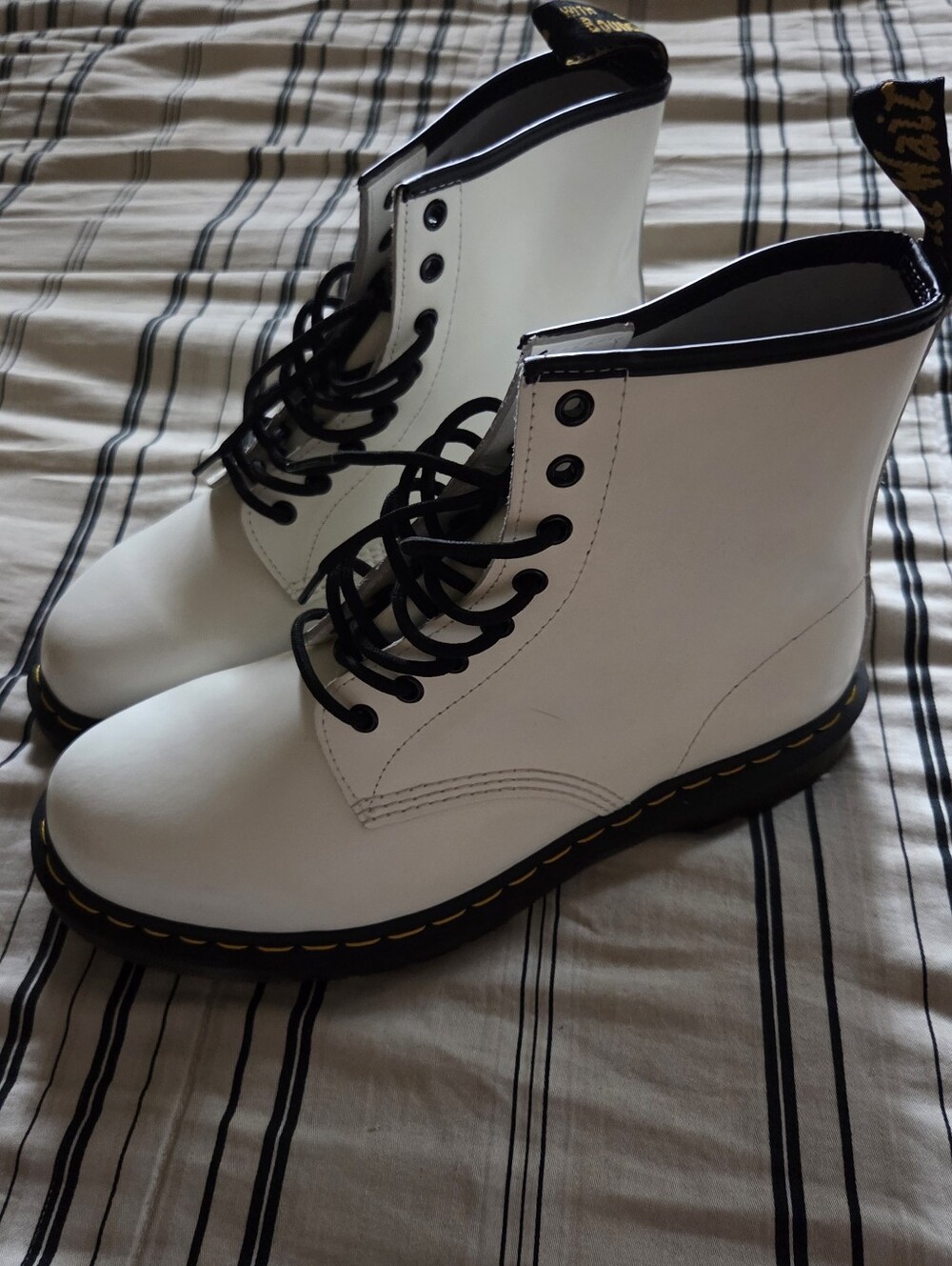 Dr. Martens NWOT White Lace-Up Boots. 11W/10M